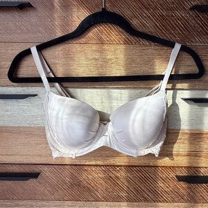 Victoria Secret lace bra 32D push up